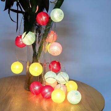 Pilli Renkli Toplar Yılbaşı Ağacı Süsü 2 Metre 10 Ledli Renkli Top Yılbaşı Süsü SNC-308