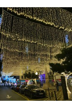 Sarkıt Saçak Led Yılbaşı Süsü 2x2 Metre 400 Ledli Saçak Yılbaşı Ağacı Süsü Fiş Tipi SNC-601 3200K (Gün Işığı)