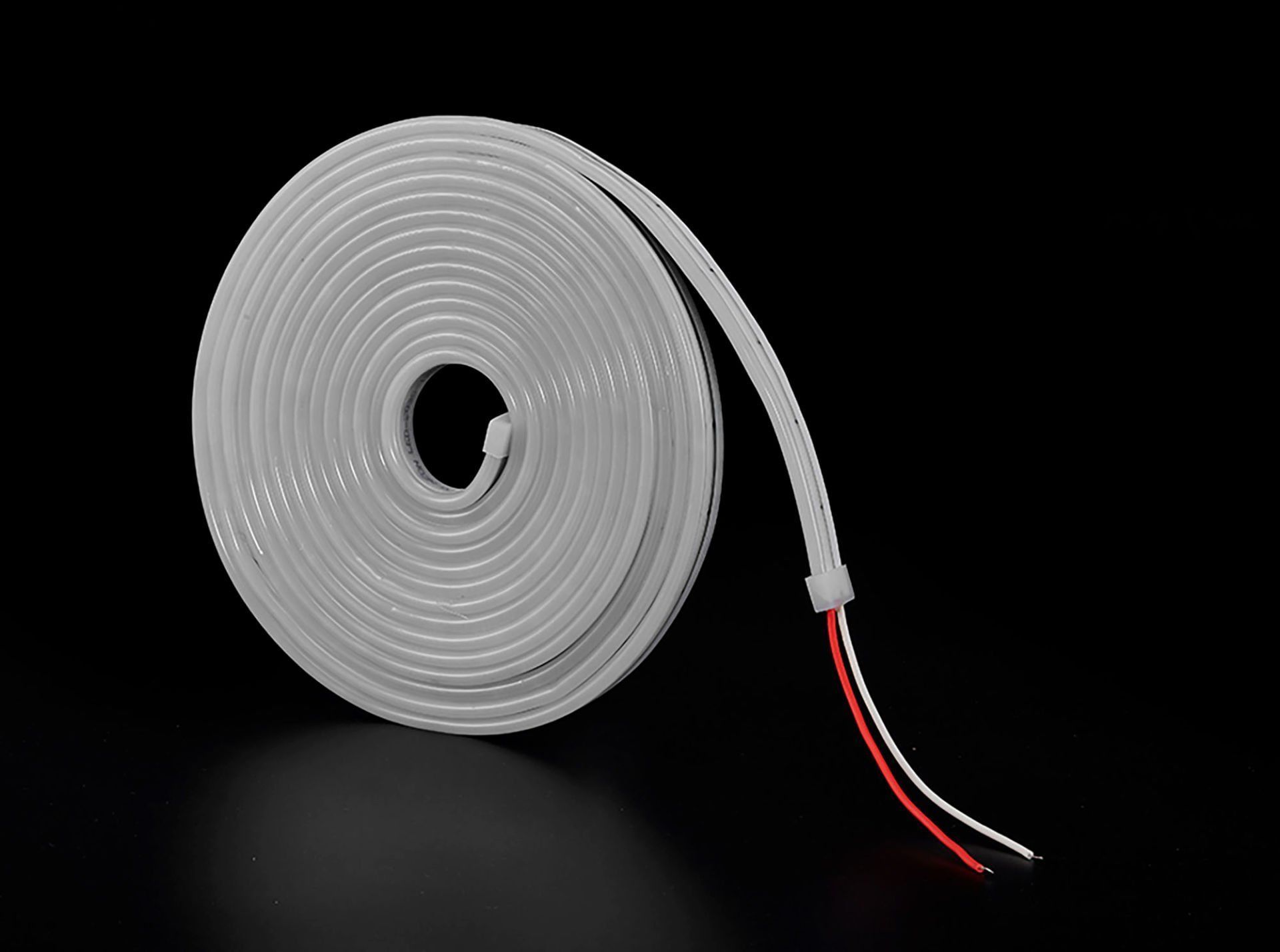 Noas 12 Volt Neon Led Aydınlatma 4000K Natural Işık 50 Metre YL42-5007