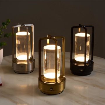 Noas Halki Şarjlı Dokunmatik Masa Lambası 3 Renk Yanma Modlu Gold Renk YL86-1244