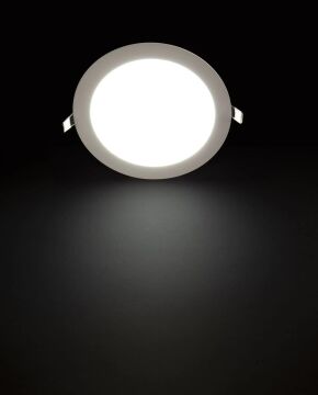 Noas 15W Sıva Altı Slim Led Panel Beyaz Işık YL10-1500