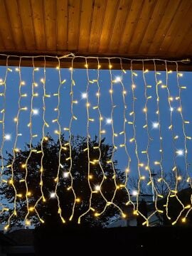 Animasyonlu Led Perde Yılbaşı Süsü 2x2 Metre 156 Ledli Perde Yılbaşı Ağacı Süsü Fiş Tipi SNC-418-1