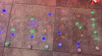 Animasyonlu RGB Saçak 120 Ledli ve Ayna Küreli Yılbaşı Süsü 60CM SNC-405